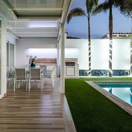 Valentina Ocean View Heated Pool Villa