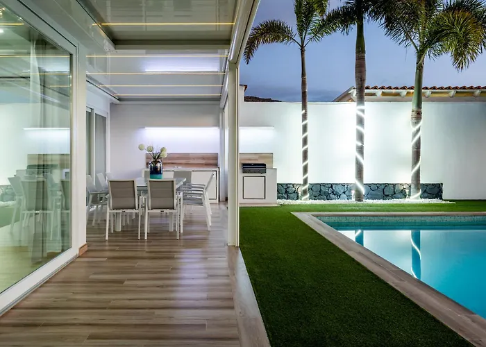 Valentina Ocean View Heated Pool Βίλα