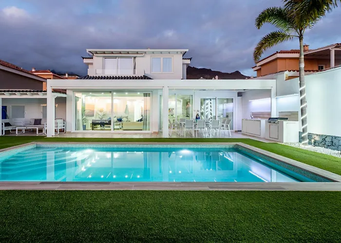 Valentina Ocean View Heated Pool Βίλα