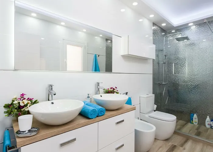 فيلة Valentina Ocean View Heated Pool أذيخي