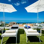 别墅 Valentina Ocean View Heated Pool